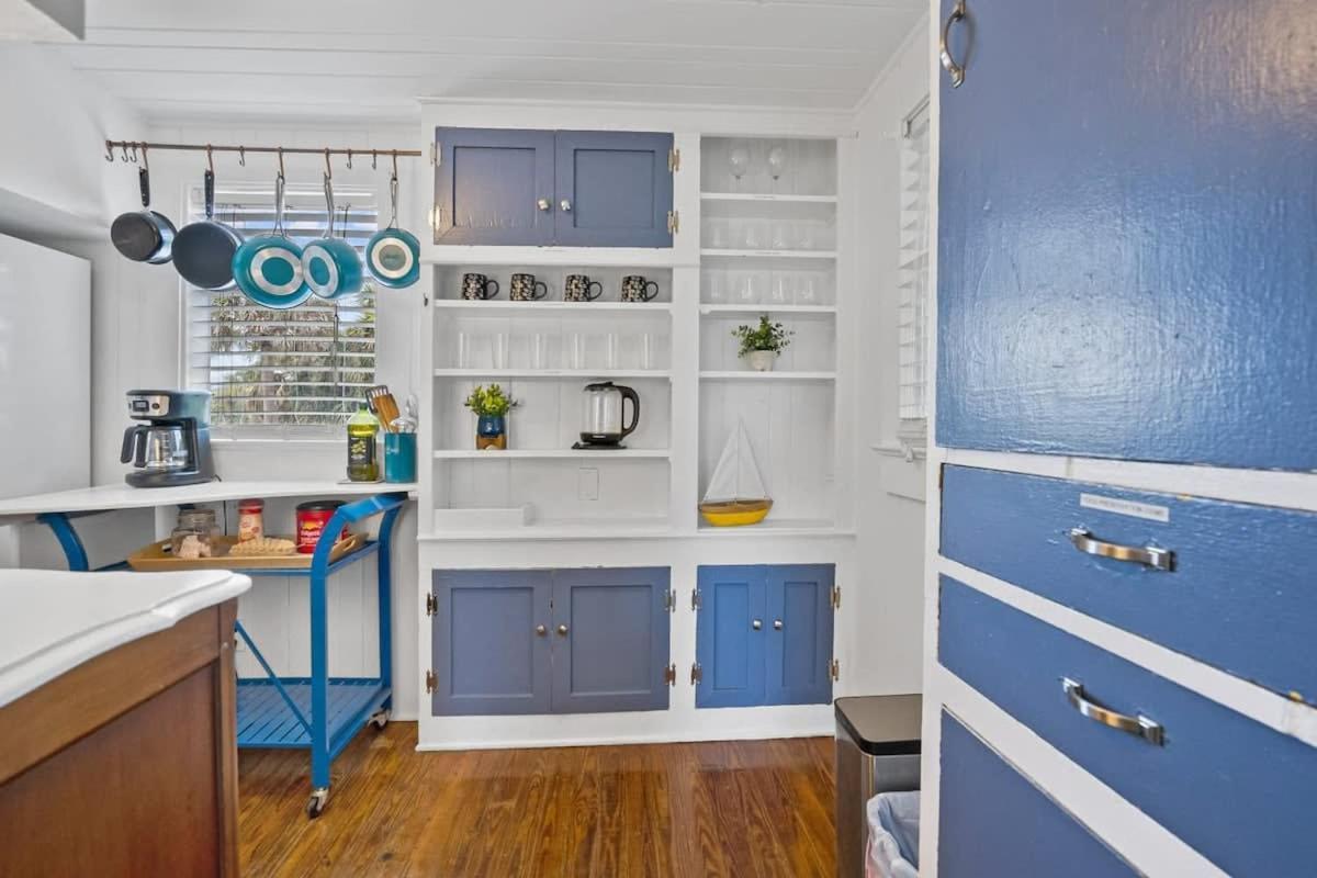 Marvelous Mermaid Bungalow, Dog-Friendly Upstairs Apt In Prime Vilano Beach 세인트어거스틴 외부 사진